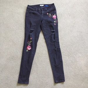 Black Skinny Jeans